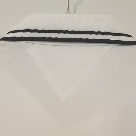 21. TOMMY HILFIGER-Unisex White Polo Shirt- Brand New - Picture 10 of 11